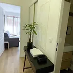 Proche Avec Jardinet Et Parking - Casa Garcia * Villeneuve-Loubet