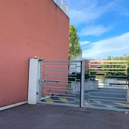 Apartment Proche Avec Jardinet Et Parking - Casa Garcia *