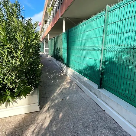 Apartment Proche Avec Jardinet Et Parking - Casa Garcia Villeneuve-Loubet
