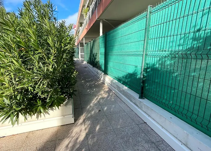 Apartmán Proche Avec Jardinet Et Parking - Casa Garcia Villeneuve-Loubet